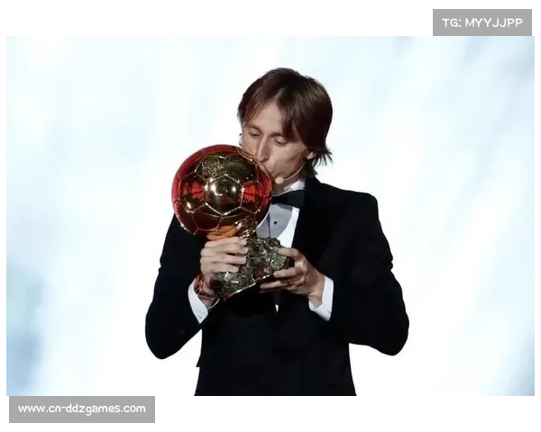 莫德里奇闪耀圣西罗 荣膺AC米兰十月最佳球员