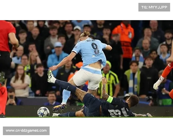 瓜迪奥拉千场变阵:多库内切兜射锁定胜局,曼城进攻多点开花