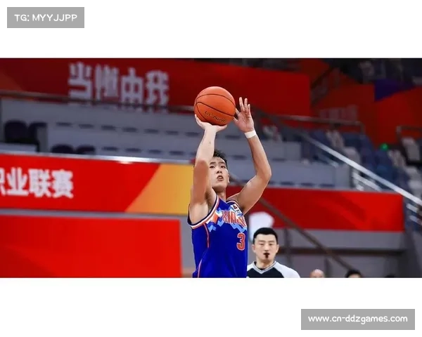 范汇鎏突破得分，北控男篮替补席提供火力